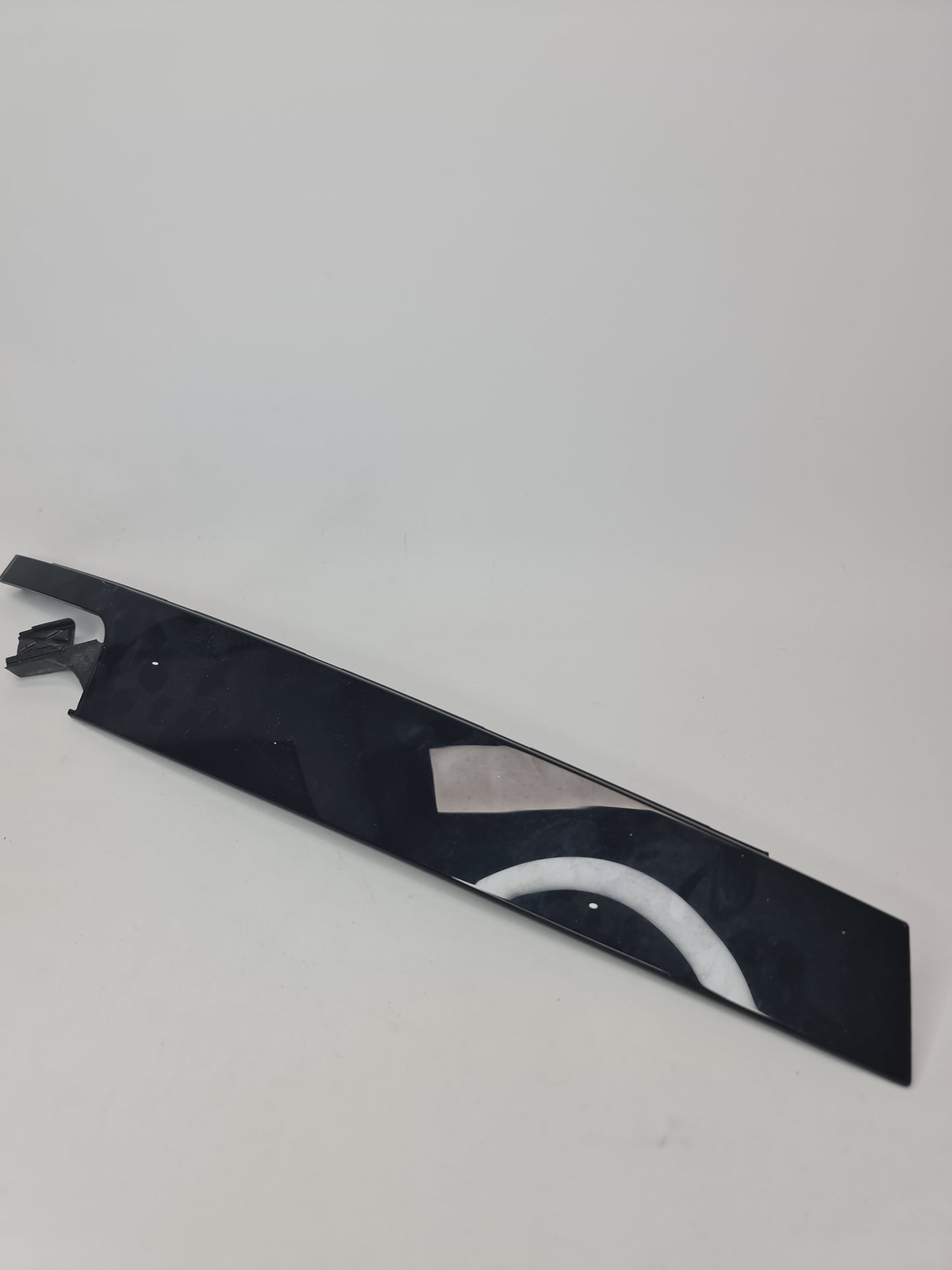 BMW 340 XI F30 F31 FRONT LEFT B PILLAR DOOR WINDOW MOULDING OEM - MPerformance.parts