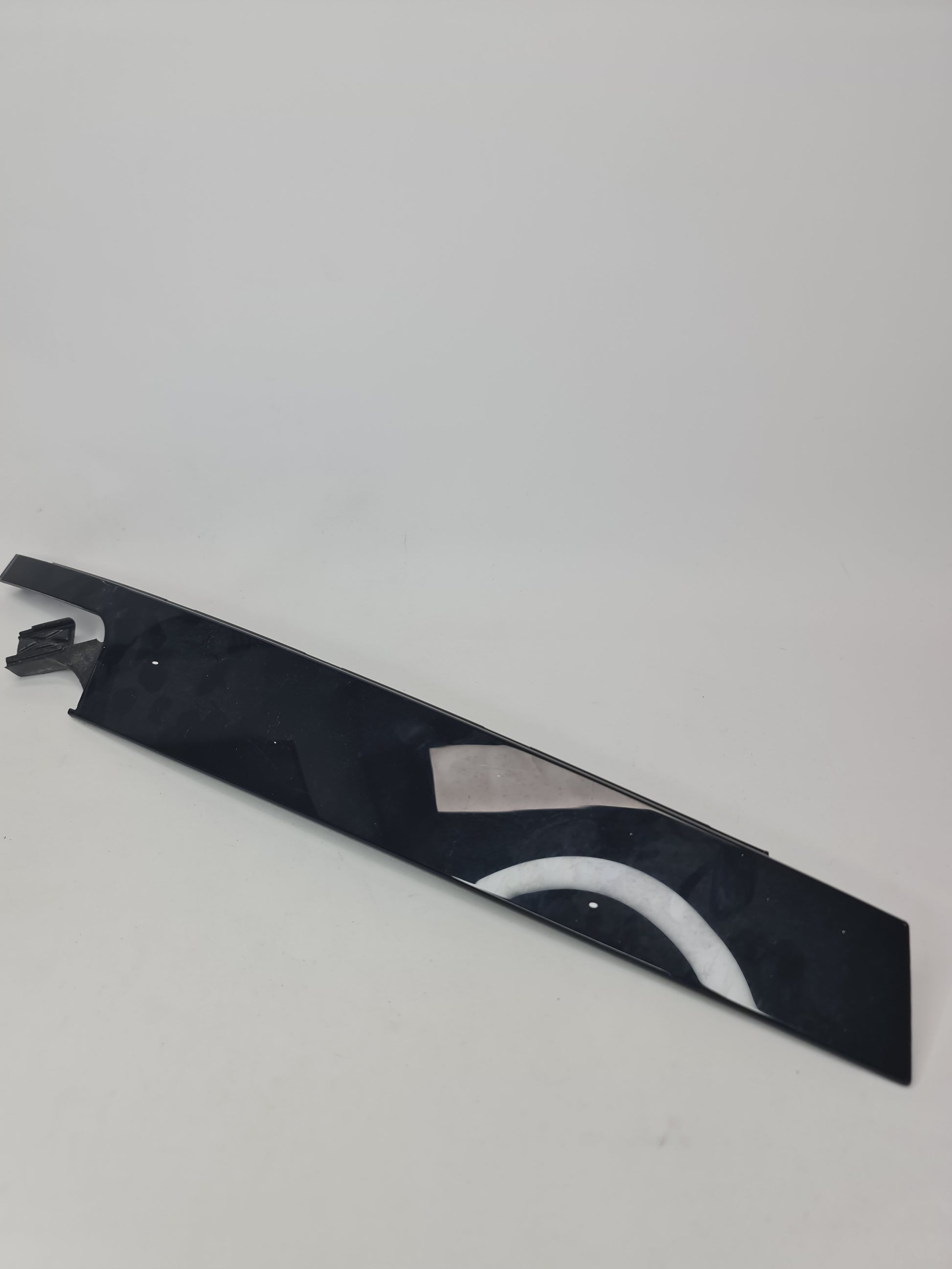 BMW 340 XI F30 F31 FRONT LEFT B PILLAR DOOR WINDOW MOULDING OEM - MPerformance.parts