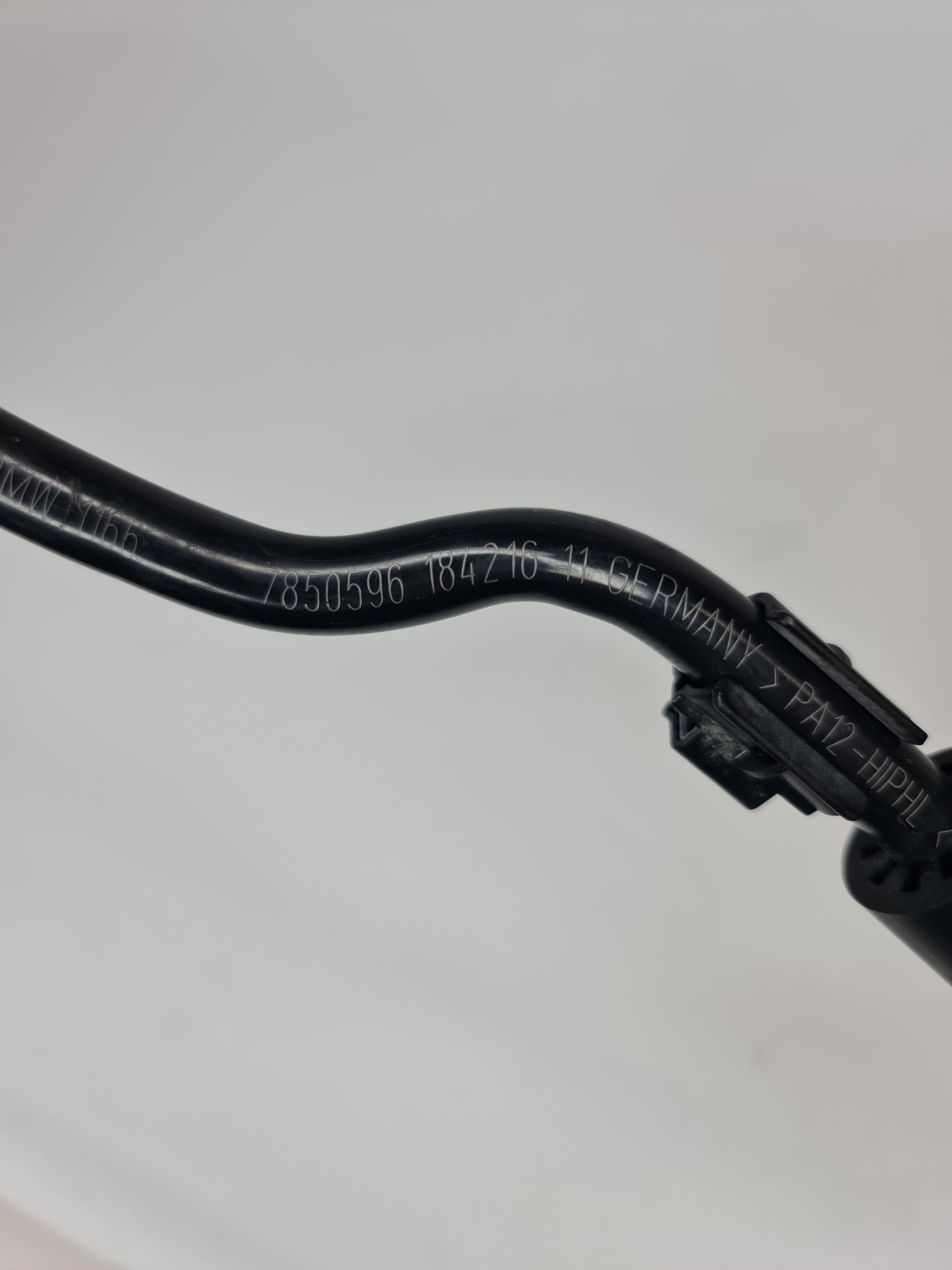 BMW M3 F80 2018 Brake Booster Servo Vacuum Hose Line Pipe 7850596 J202 - MPerformance.parts