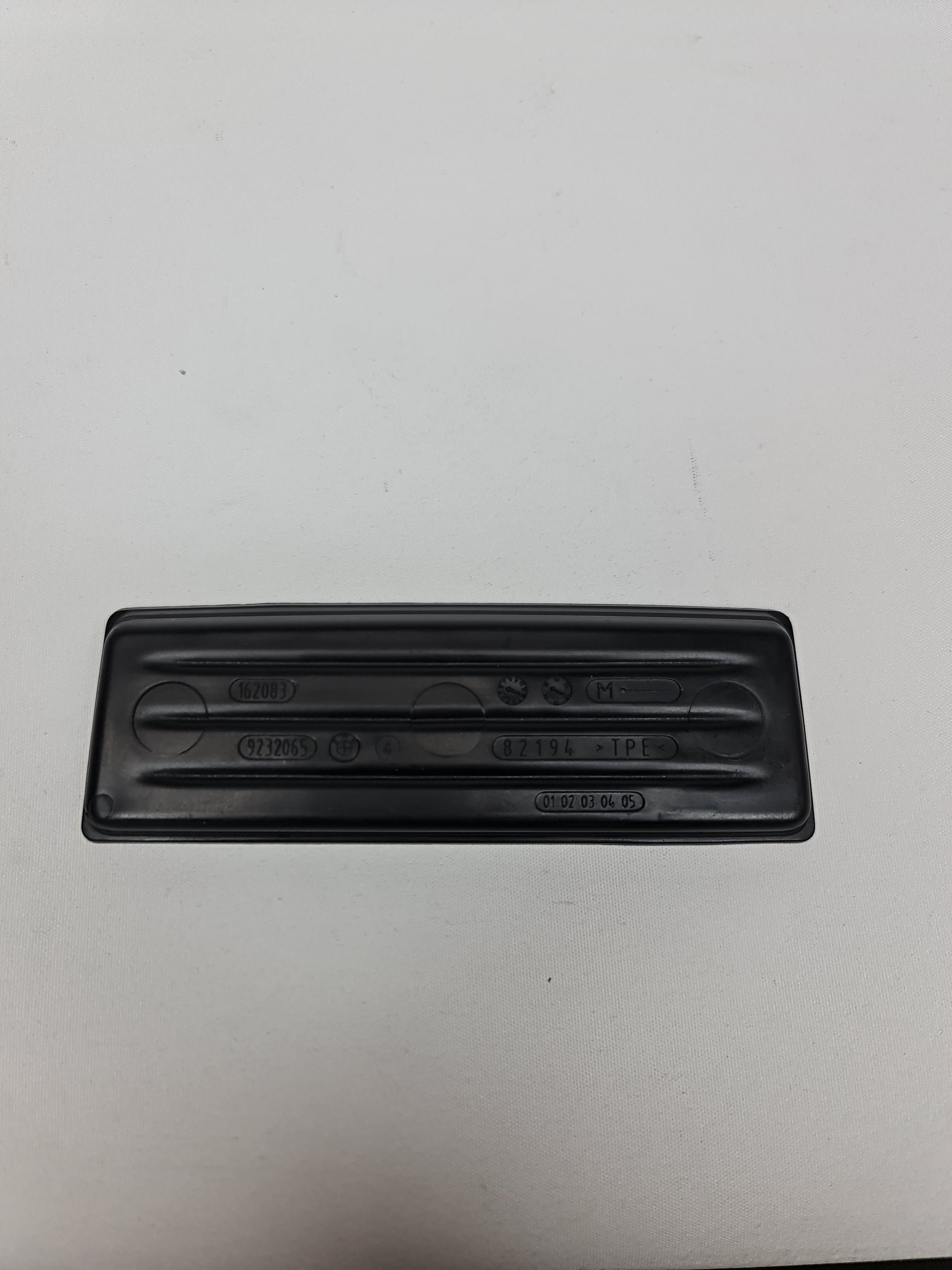 2013-2016 BMW 335I 328I F30 FRONT CENTER CONSOLE ASH TRAY MAT LID RUBBER OEM - MPerformance.parts