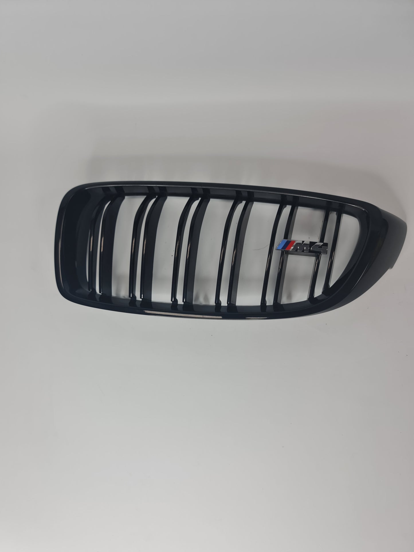 BMW M3 F80 FRONT LEFT BUMPER GRILLE KIDNEY GENUINE - MPerformance.parts