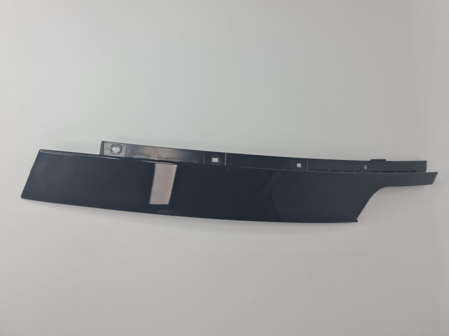 BMW X1 F48 PASSENGER LEFT FRONT DOOR CARD COVER TRIM SEAL GENUINE - MPerformance.parts