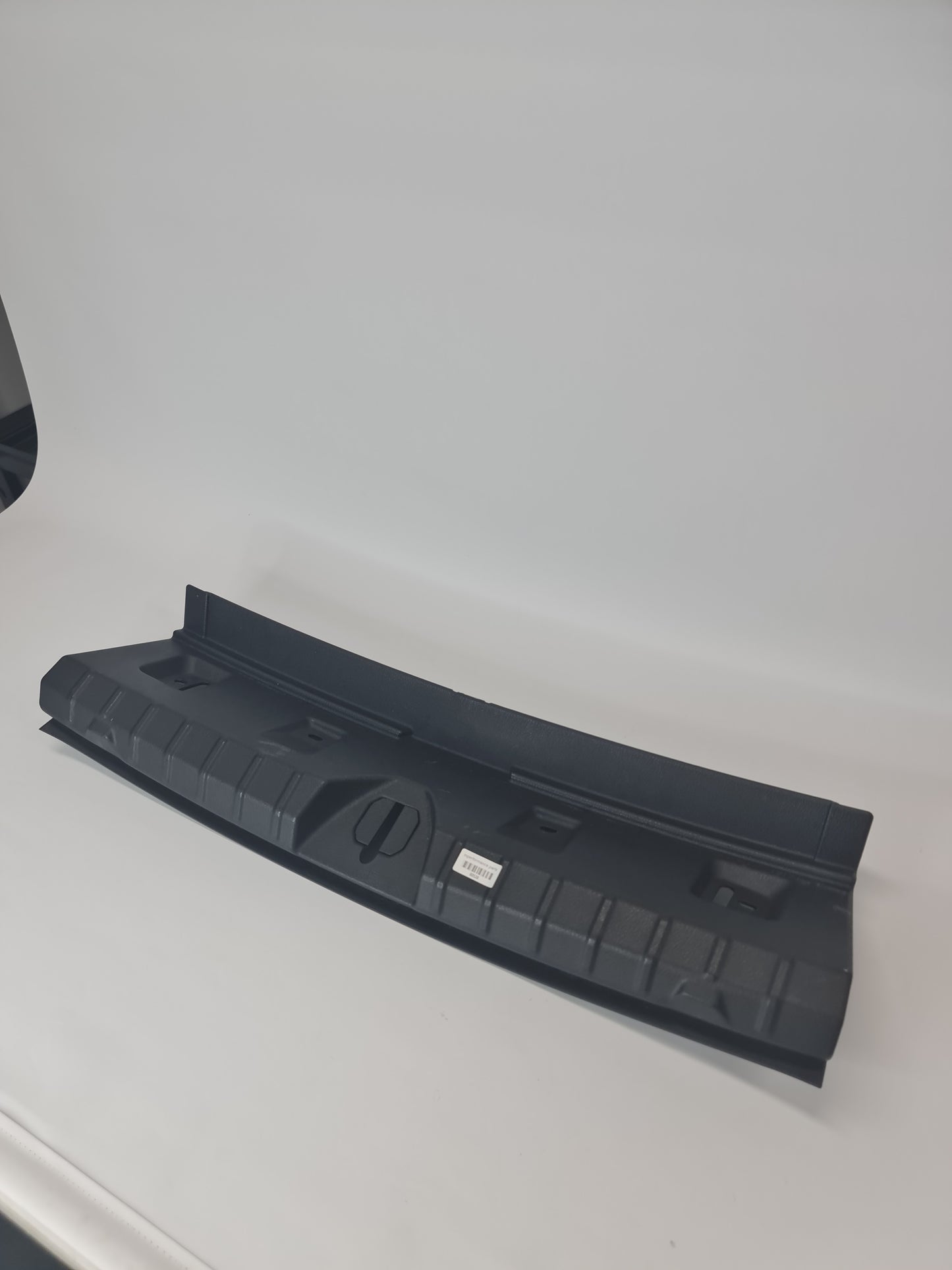 BMW F32 82 4 SERIES/M4 SALOON 2014-ON BOOT LOADING SILL TRIM COVER 51477284138 - MPerformance.parts