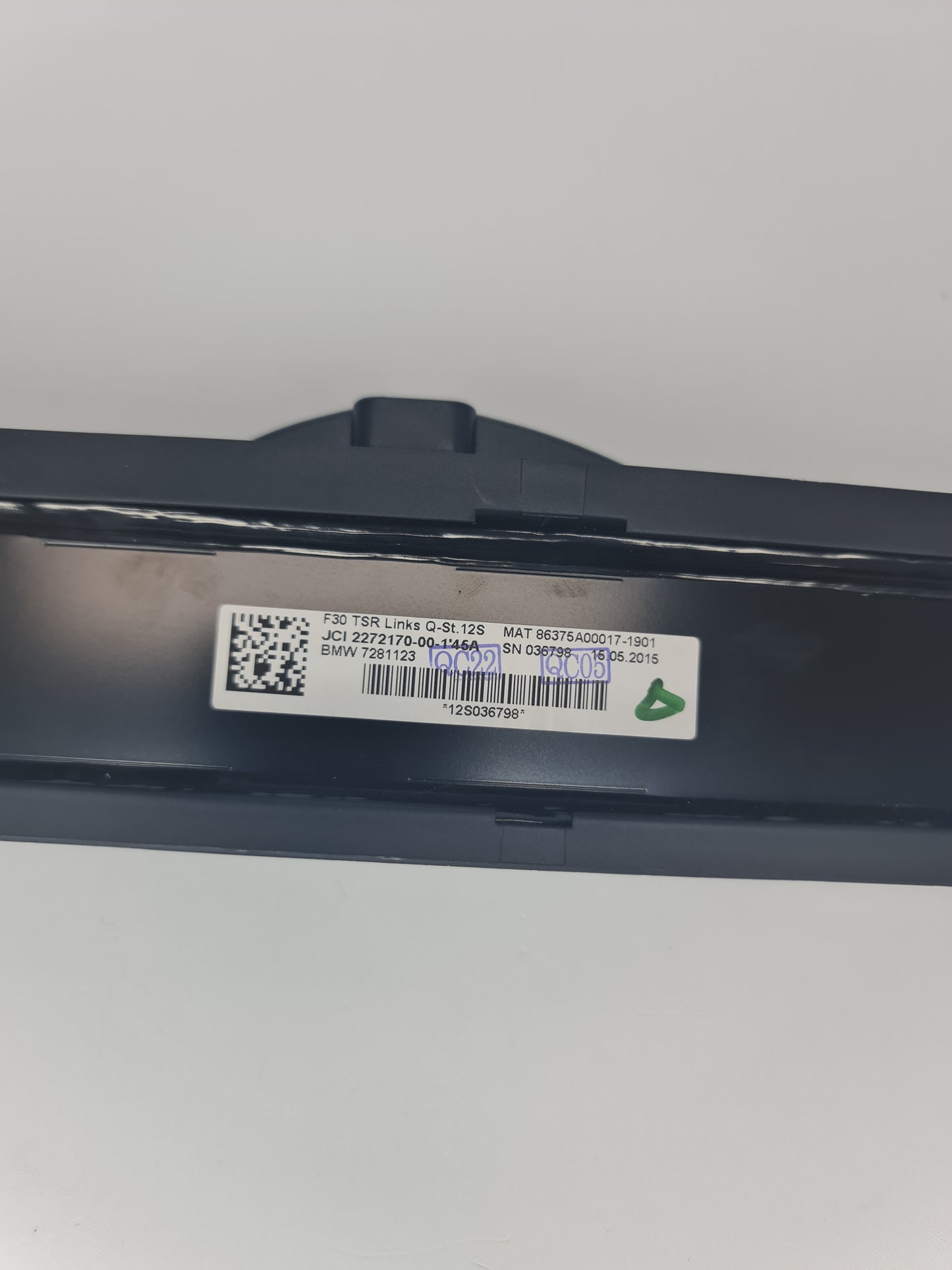 BMW 340 XI REAR LEFT/RIGHT SIDE QUARTER WINDOW ROLLER SUN SHADE OEM 2011-2018 - MPerformance.parts