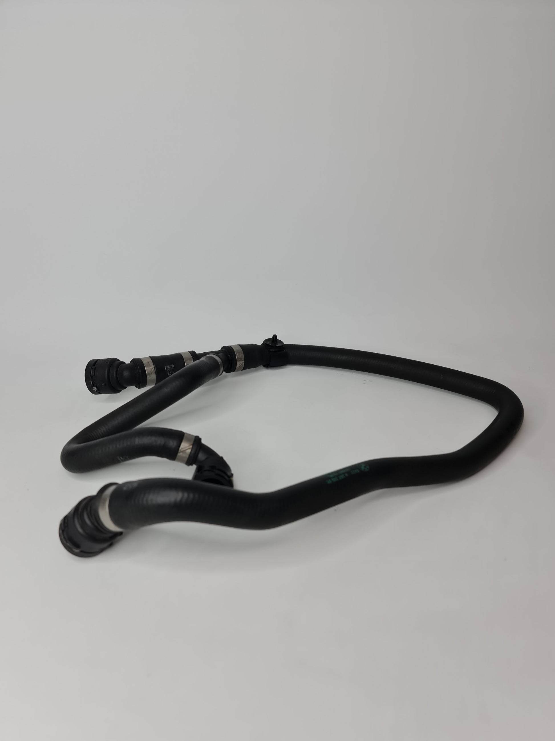 5-21 BMW F87 F80 F83 F82 M2 M3 M4 RADIATOR HOSE ENGINE COOLANT RETURN LINE 64219307243 - MPerformance.parts