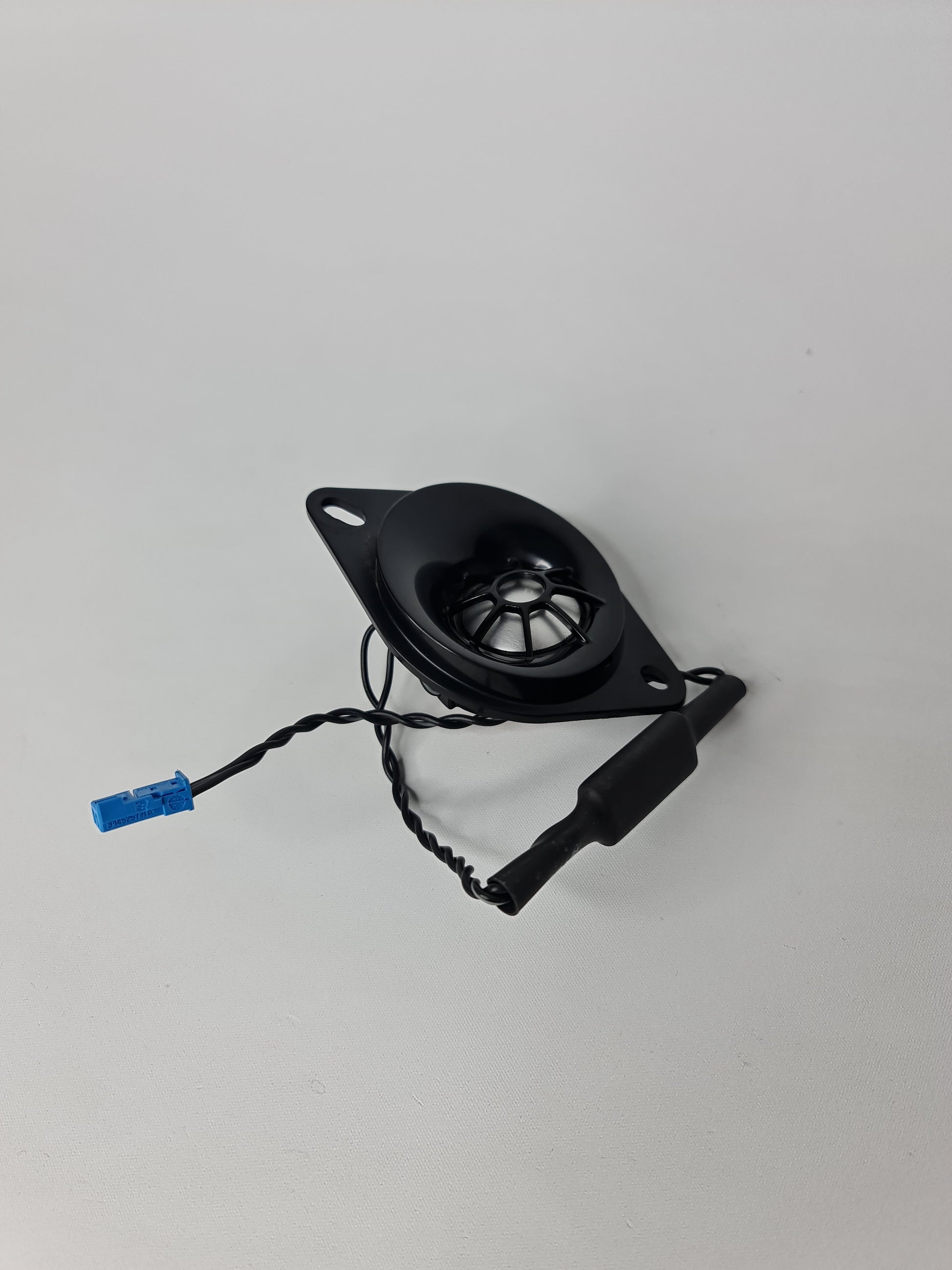 BMW 1 2 3 Series F20 F21 F30 Top Hifi Loudspeaker Tweeter 9226358 65139226358 - MPerformance.parts