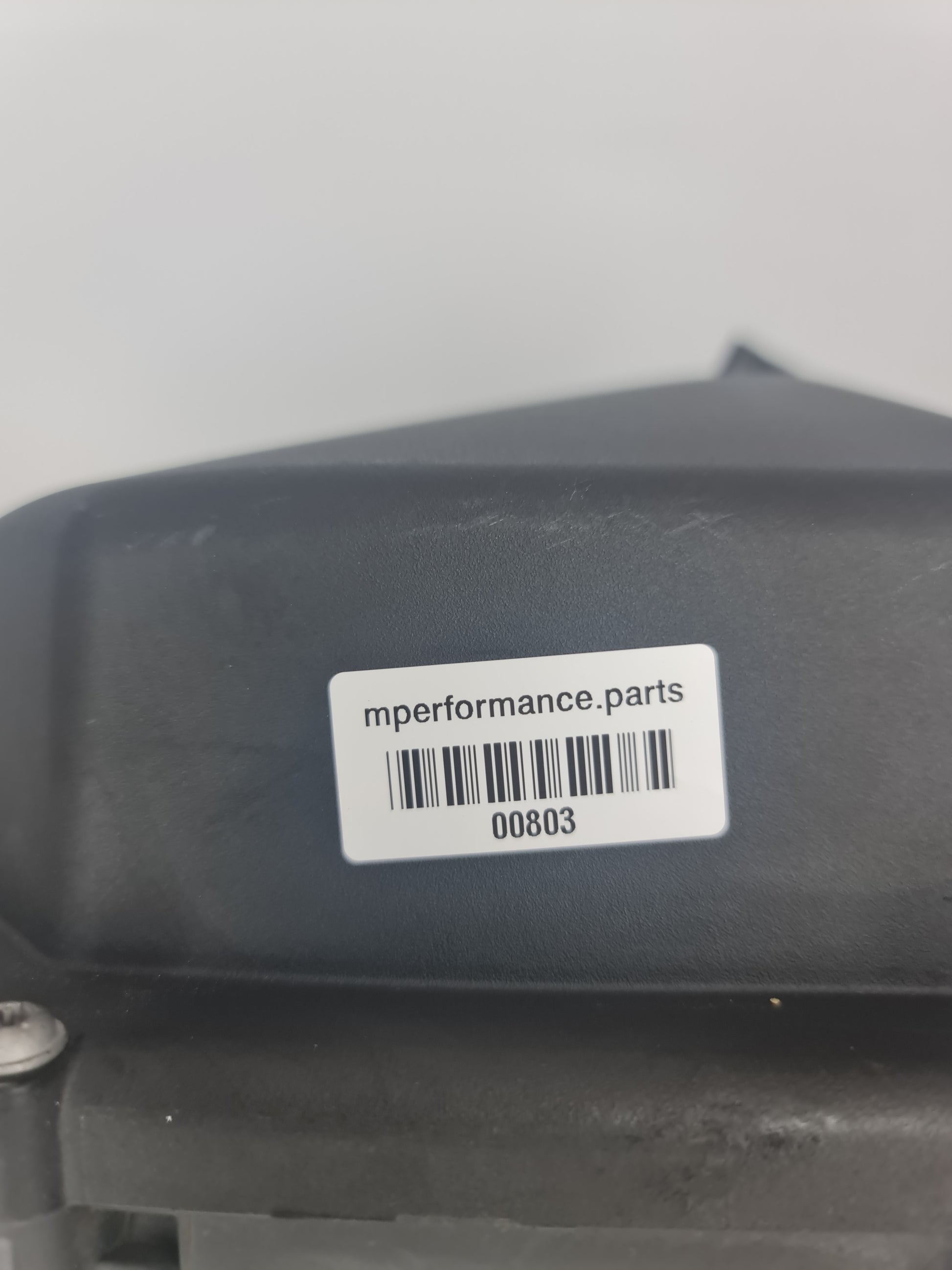 BMW M4 F82 2014 Air Intake Filter Box Airbox RHS AE784626803 J217 - MPerformance.parts