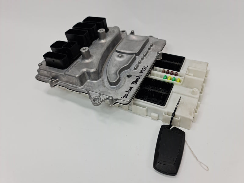 BMW F80 M3, F82 M4, F87 M2C DME engine control ECU with FEM and key, model 8707750, 8699973, 61359395174.