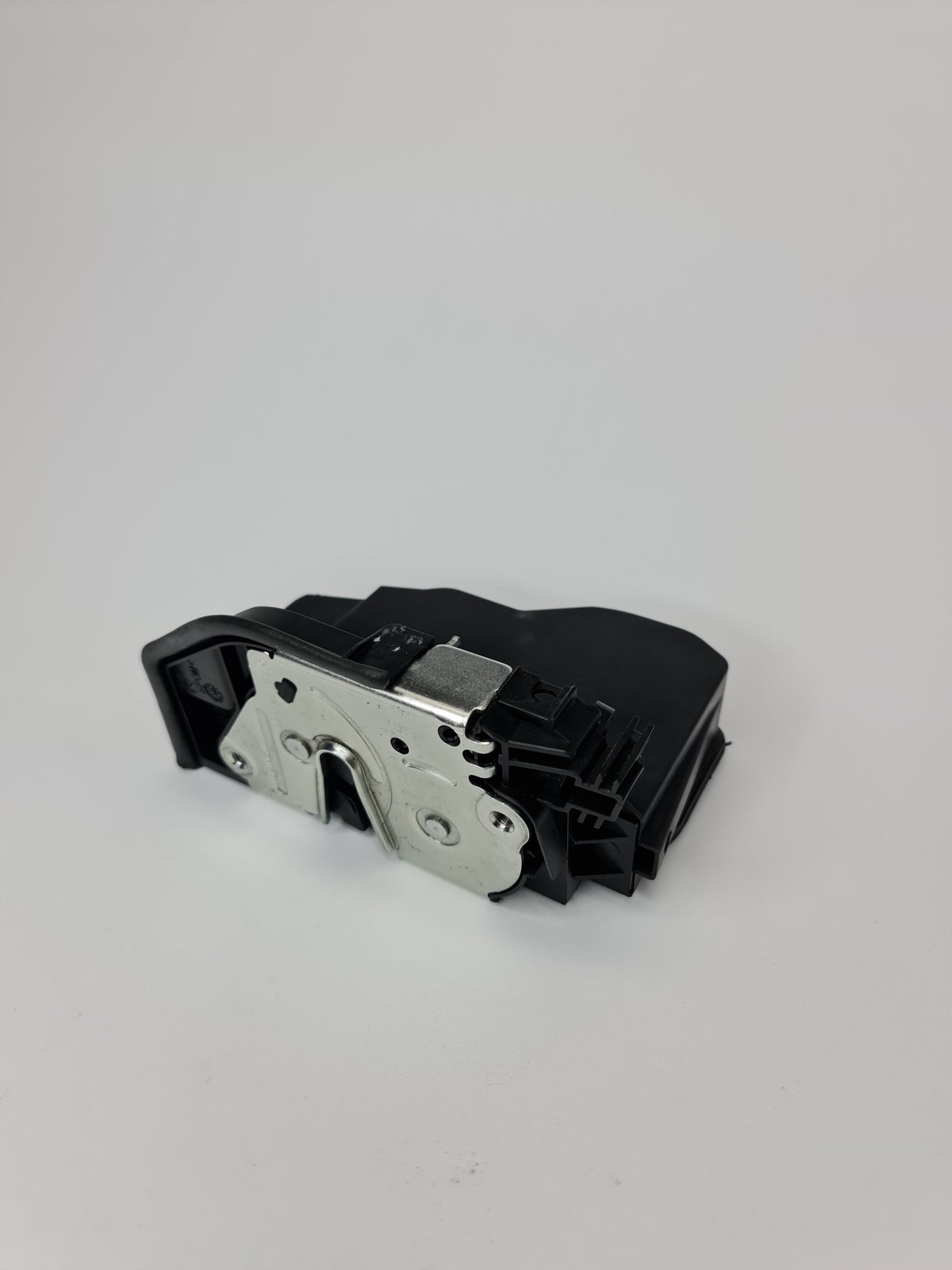 BMW F11 front right door lock for 2016 model, featuring the key locking mechanism and durable metal construction.