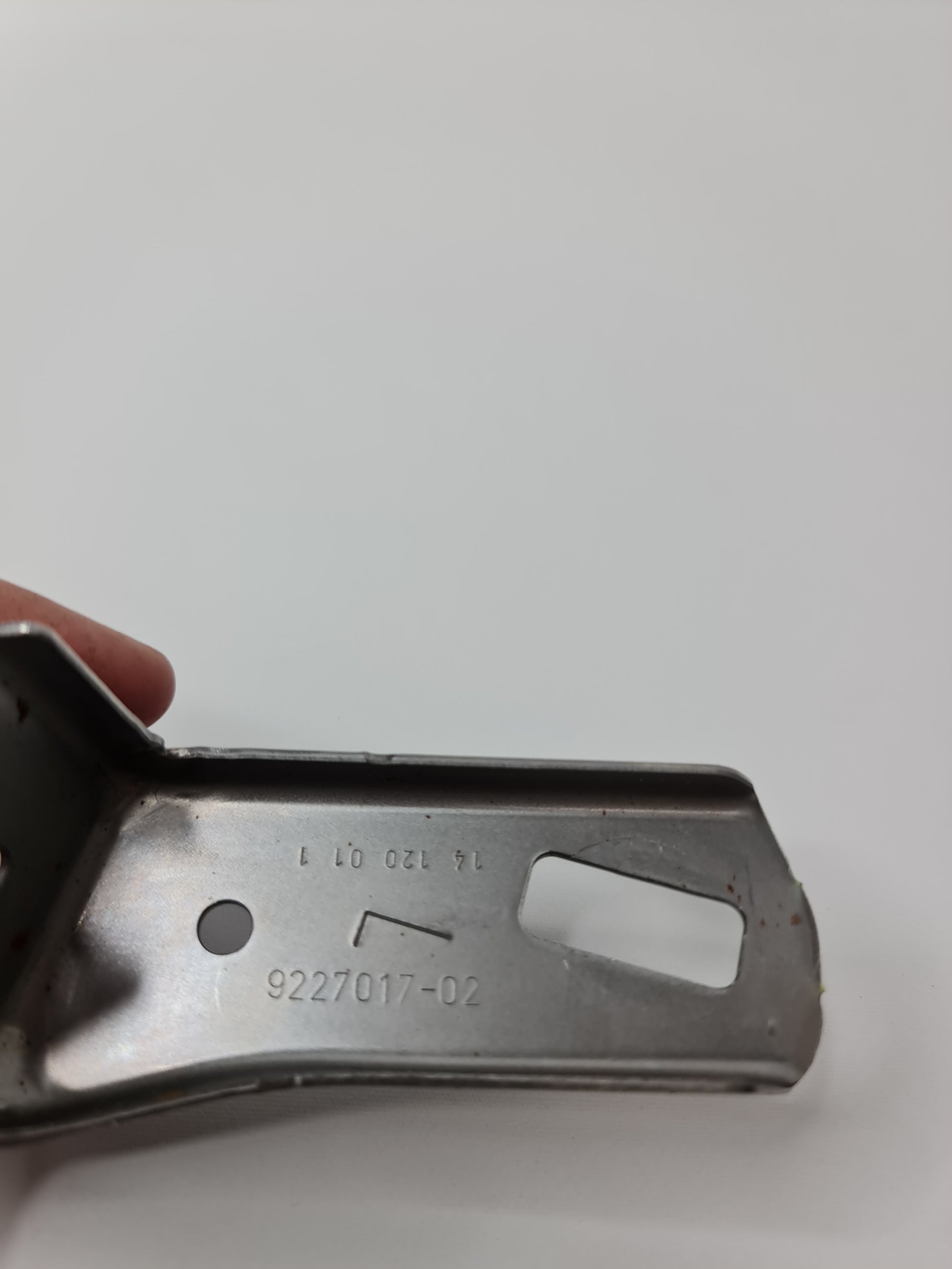 BMW 1 3 4 Series F20 F30 F32 Instrument Panel Holder Bracket Tunnel Left N/S - MPerformance.parts
