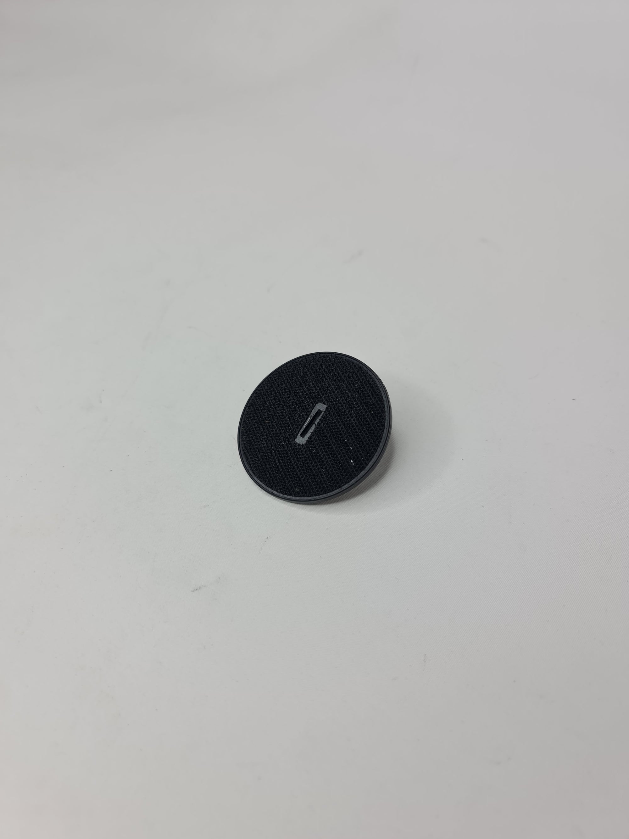 BMW hook and loop element with bayonet fastener, compatible with 1999-2020 BMW models, part number 07149166609.