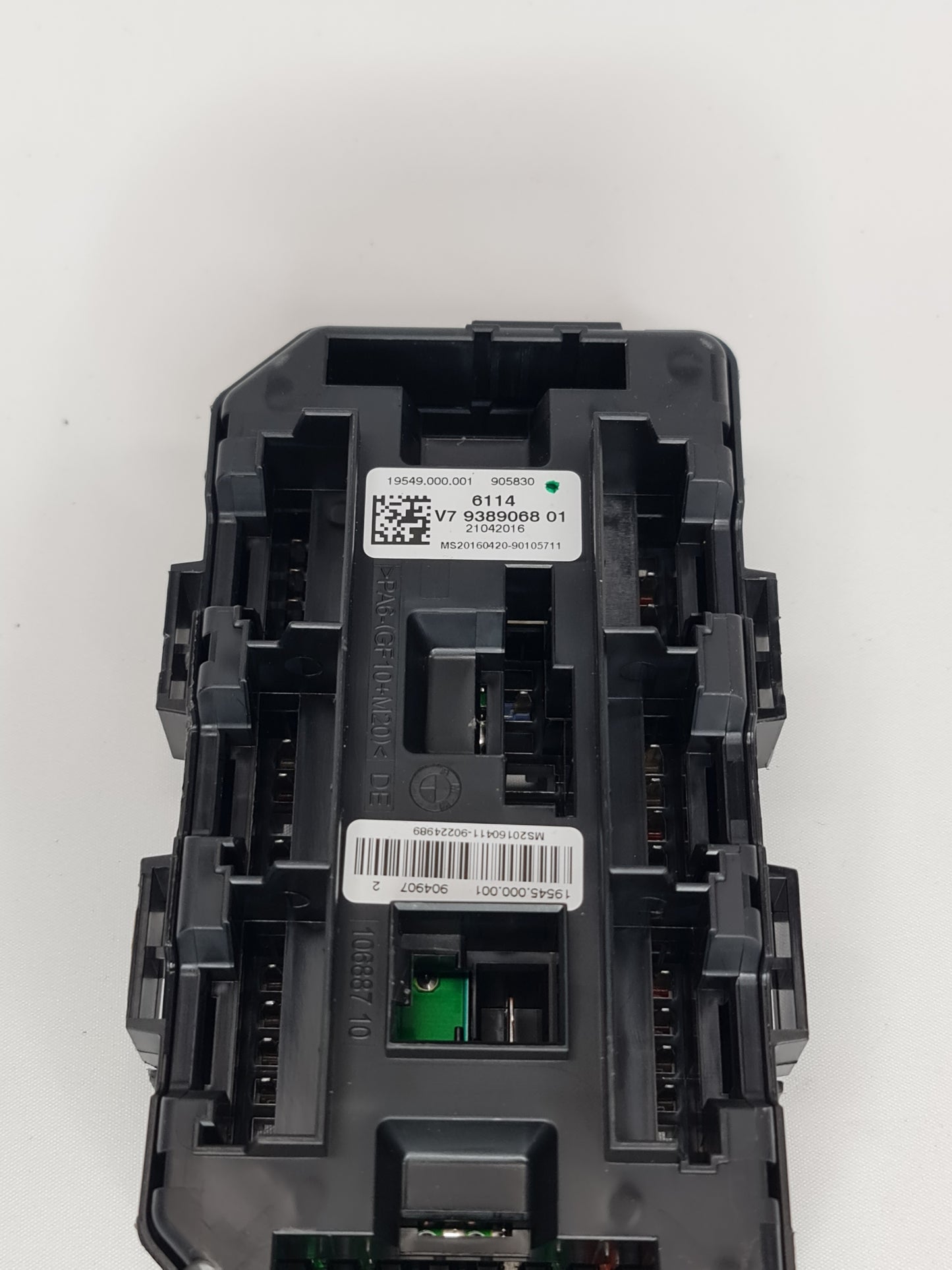 Bmw 1 Series F21 M135 2015-2021 Power Distribution Fuse Box 9389068 - MPerformance.parts