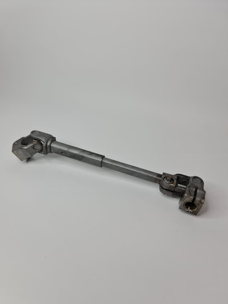 Original BMW swivel joint 32302284713, a universal joint part for BMW vehicles, shown in the image.